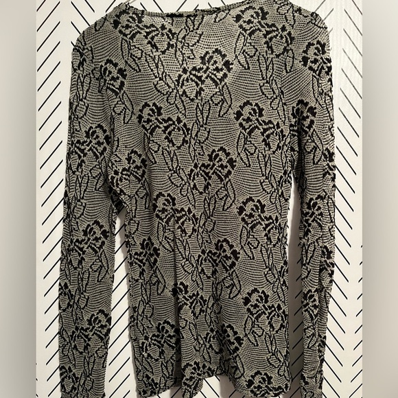 BKE Top Burnout Knit Stretch Top - Picture 8 of 9